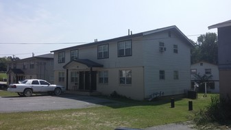 1225 Appling Ct Apartments