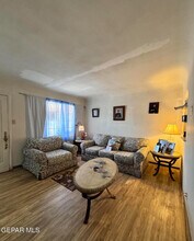 3713 Frankfort Ave in El Paso, TX - Building Photo - Building Photo
