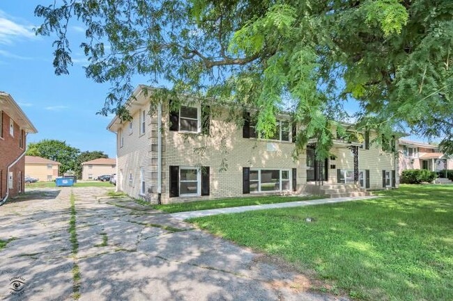 241 S Small Ave in Kankakee, IL - Building Photo - Building Photo