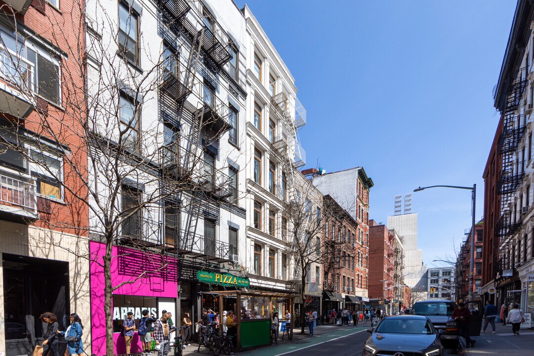 25 Prince St in New York, NY - Foto de edificio