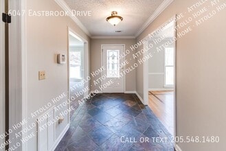 6047 Eastbrook Dr in Tuscaloosa, AL - Building Photo - Building Photo