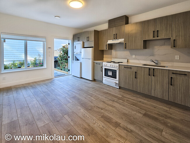 property at 6511 Kitchener St