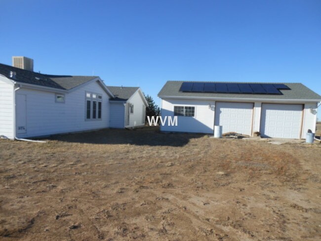 47568 Co Rd 17 in Elizabeth, CO - Building Photo - Building Photo