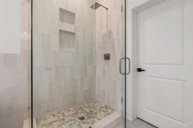 1420 Flamingo St in Conroe, TX - Foto de edificio - Building Photo