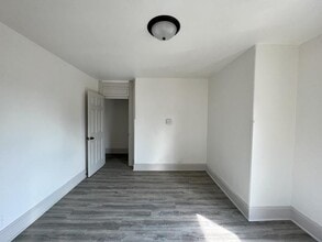 312 Pine St in Muscatine, IA - Building Photo - Building Photo