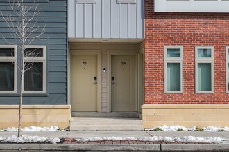 Clinton Lofts in Trenton, NJ - Foto de edificio - Building Photo