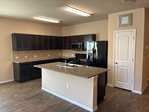 11308 Malta Dr in Manor, TX - Building Photo - Building Photo