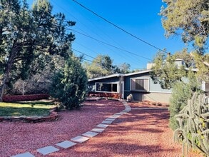 3605 Moki Dr in Sedona, AZ - Building Photo - Building Photo