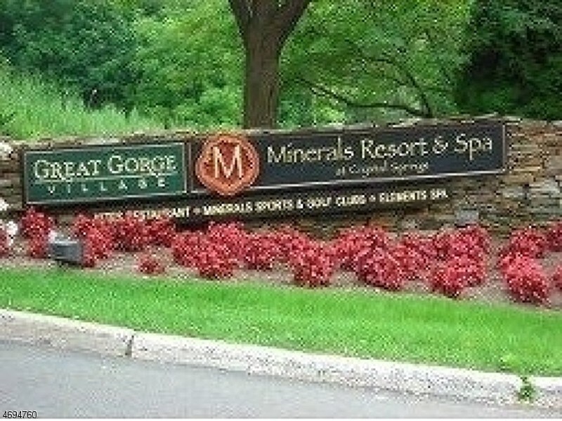 3 Jackson Hole-Unit -7 in Vernon, NJ - Building Photo