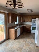 613 30th St NE in Rochester, MN - Building Photo - Building Photo