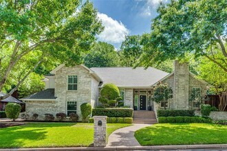 3805 Briarhaven Rd in Fort Worth, TX - Building Photo - Building Photo