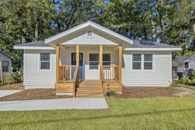 property at 3005 S Meridian St