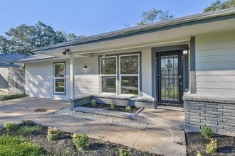 6315 Overdale St in Houston, TX - Building Photo - Building Photo