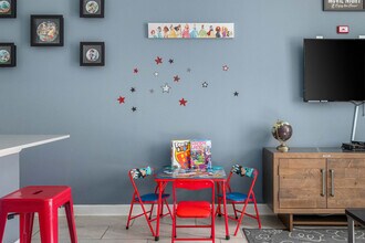 8988 Stinger Dr in Four Corners, FL - Building Photo - Building Photo