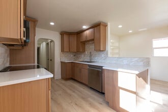 730 W Pueblo St in Reno, NV - Building Photo - Building Photo