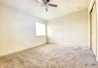 723 Spectrum Dr in New Braunfels, TX - Building Photo - Building Photo