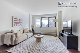 305 East 86th St, Unit FL9-ID2219 in New York, NY - Building Photo