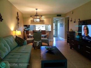 4501 Martinique Way in Coconut Creek, FL - Building Photo - Building Photo