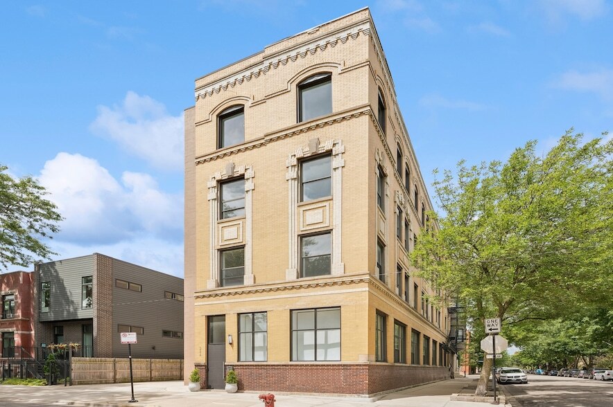 544 N Paulina St in Chicago, IL - Building Photo