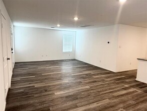 5921 Antonio Pl in Seguin, TX - Building Photo - Building Photo