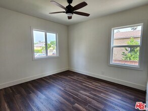 6639 Chimineas Ave in Los Angeles, CA - Foto de edificio - Building Photo