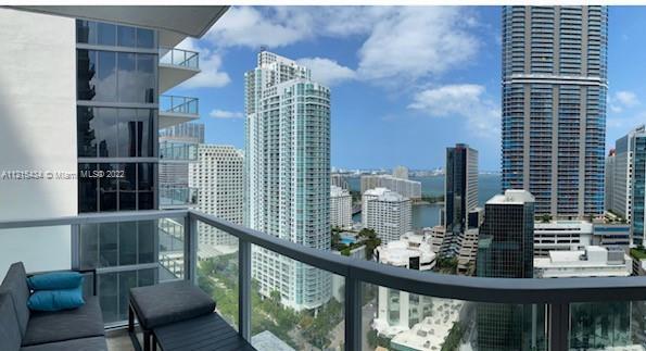 1050 Brickell Ave, Unit 2802 in Miami, FL - Building Photo