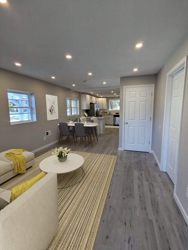 property at 1563 Washington Ave