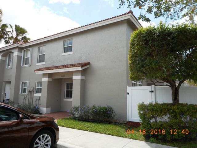 5403 SW 126th Terrace in Miramar, FL - Building Photo