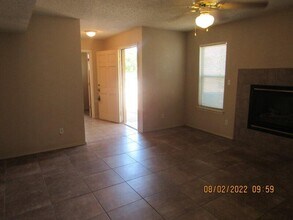 1600 Hartsdale Dr in Horizon City, TX - Building Photo - Building Photo