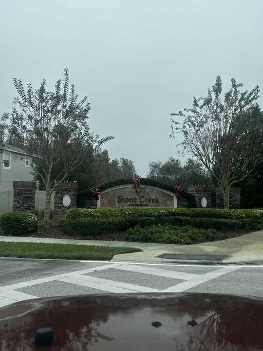 19239 Stone Hedge Dr in Tampa, FL - Foto de edificio