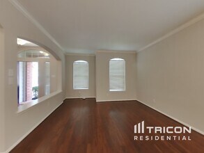12707 Mardi Gras Dr in Houston, TX - Building Photo - Building Photo