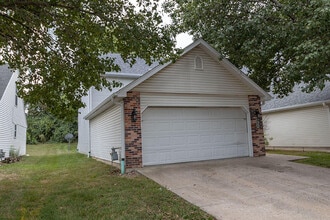 304 Nikki Way in Columbia, MO - Building Photo - Building Photo