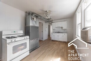 2334 N Ridgeway Ave in Chicago, IL - Building Photo
