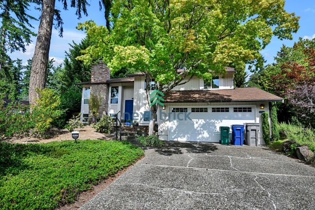 property at 8126 NE 120th St