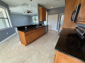 97 Pine Valley Ln in Rotonda West, FL - Foto de edificio - Building Photo
