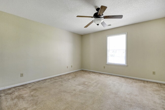property at 50 Webb Ct NE