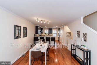 4618 Dillon Pl in Baltimore, MD - Building Photo - Building Photo