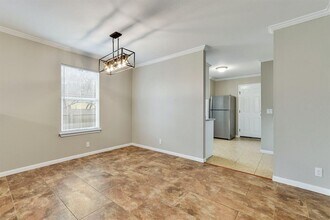 3000 Meadow Ln in Taylor, TX - Building Photo - Building Photo