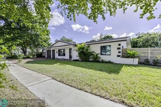 776 NW 48th Ave in Plantation, FL - Building Photo - Building Photo