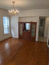 1773 N Astor St, Unit lower flat in Milwaukee, WI - Foto de edificio - Building Photo