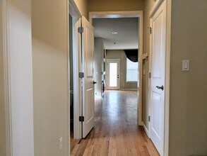 13858 130th Pl NE in Kirkland, WA - Building Photo - Building Photo
