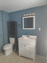 143 Charles St, Unit 2 in Fitchburg, MA - Building Photo - Building Photo