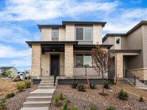 21176 E 62nd Dr in Aurora, CO - Building Photo - Building Photo