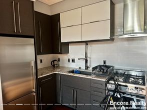 715 Tremont St, Unit 102 in Boston, MA - Building Photo - Building Photo