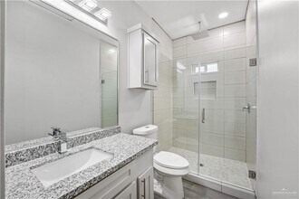 1905 W Violet Dr in Pharr, TX - Building Photo - Building Photo