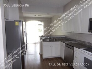 3588 Sequoia Dr in Beavercreek, OH - Building Photo - Building Photo