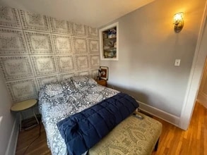 1044 Elm Av in Windsor, ON - Building Photo - Building Photo
