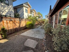 399 Curtner Ave in Palo Alto, CA - Building Photo - Building Photo