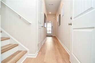 4553 High Rdg Ct in Sugar Hill, GA - Building Photo - Building Photo