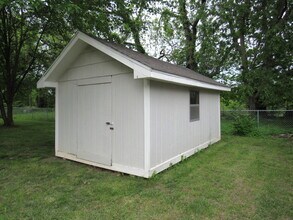 5116 S Sycamore Ave in Springfield, MO - Building Photo - Building Photo